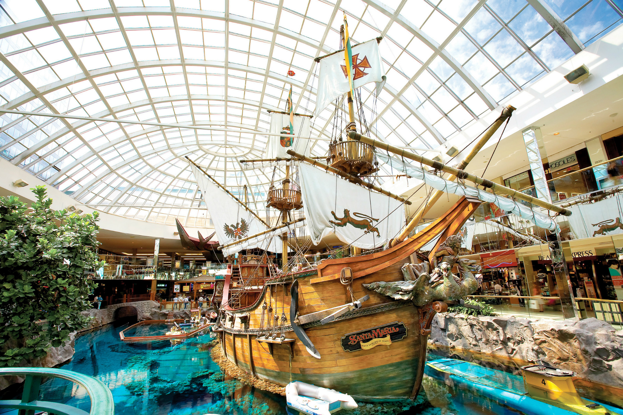 De binnenkant van West Edmonton Mall